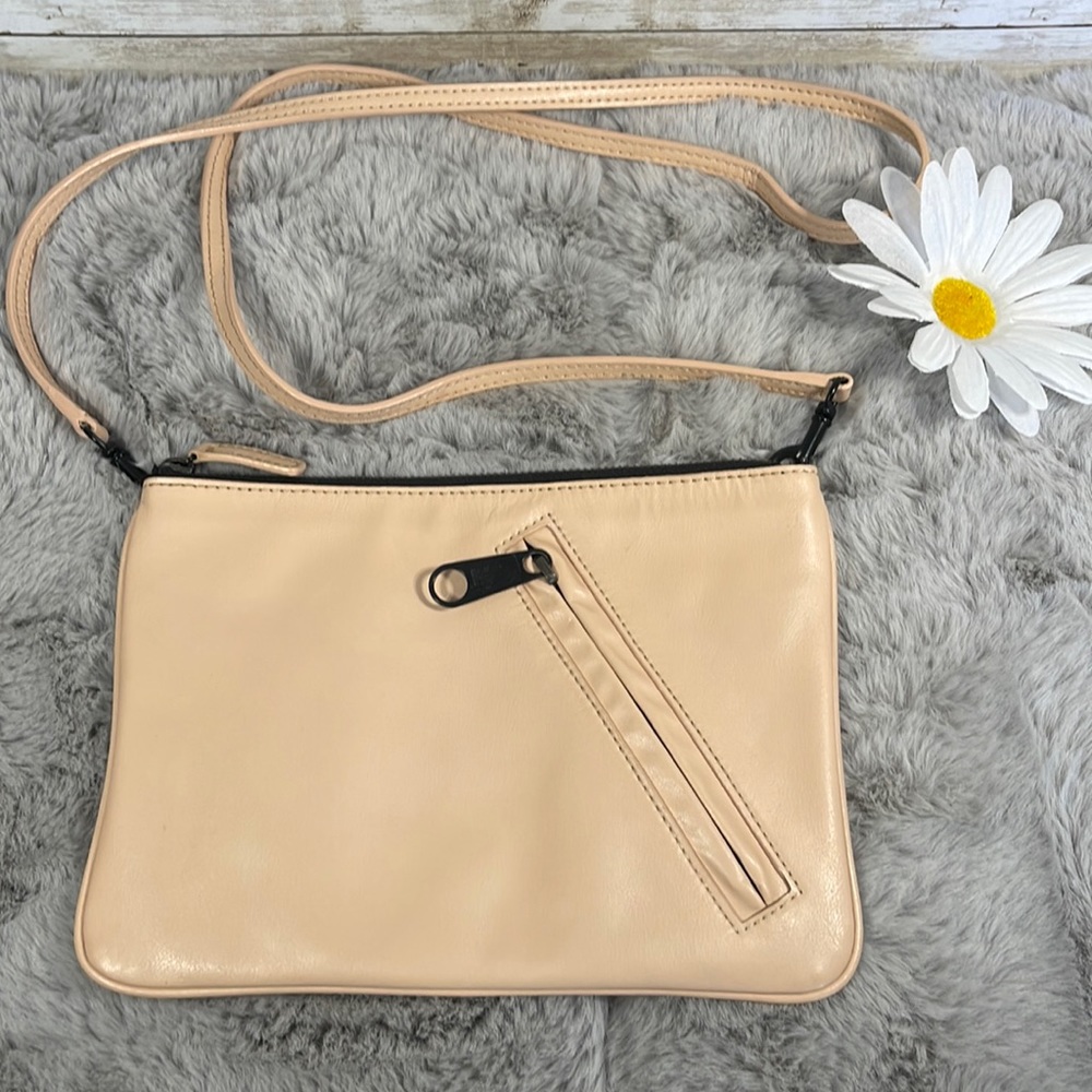 NWOT, GAP Leather Crossbody